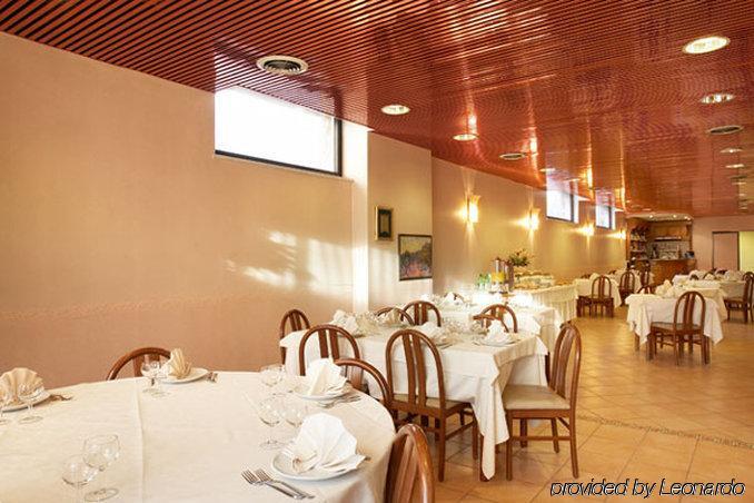 Hotel Dropiluc Druento Restaurant foto